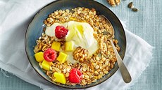 Domácí granola s olivovým olejem Domácí granola s olivovým olejem