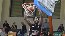 C. J. Aiken ze Svitav smečuje proti Ústí. C. J. Aiken ze Svitav smečuje proti Ústí.