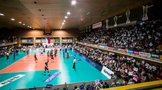 Momentka z volejbalového duelu Budějovice (černá) vs. Liberec Momentka z volejbalového duelu Budějovice (černá) vs. Liberec