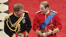 Prince Harry a princ William na svatb starího z bratr s Kate Middletonovou...