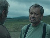 Záběr z filmu Ostrým nožom Záběr z filmu Ostrým nožom