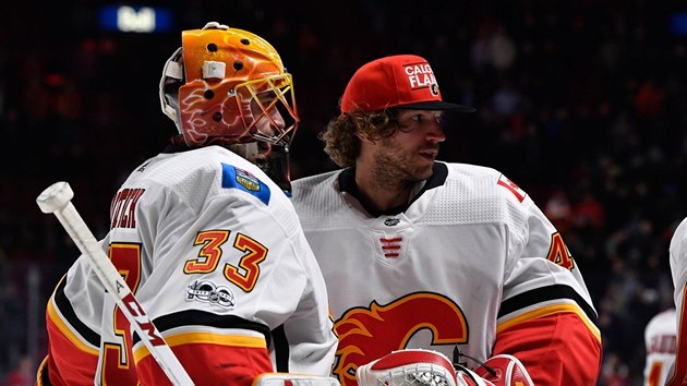 David Rittich (vlevo) a Mike Smith