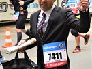 Dnes se konal Volkswagen Maraton Praha. Jednalo se o jubilejní 25. ročník této akce. Závodu se zúčastnilo přes deset tisíc běžců.
Dnes se konal Volkswagen Maraton Praha. Jednalo se o jubilejní 25. ročník této akce. Závodu se zúčastnilo přes deset tisíc běžců.