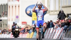 Švýcarský cyklista Stefan Küng po triumfu ve 2. etapu závodu Kolem Romandie. Švýcarský cyklista Stefan Küng po triumfu ve 2. etapu závodu Kolem Romandie.