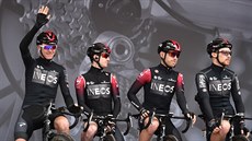 V NOVÉM. Cyklistický tým Ineos se pedstavil v nových dresech na závod Kolem...