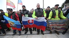 Noční vlci v Brně (5. 5. 2019) Noční vlci v Brně (5. 5. 2019)