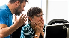 Kurz v pražském centru Elpida, kde se senioři učí pracovat na počítači. Kurz v pražském centru Elpida, kde se senioři učí pracovat na počítači.