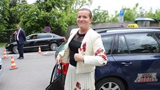 Alena Vitásková přichází na oslavy 74. výročí konce druhé světové války na... | na serveru Lidovky.cz | aktuální zprávy