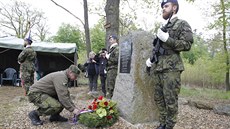 Vzpomínková akce k příležitosti 75. výročí výsadku Spelter u Kramolína na... Vzpomínková akce k příležitosti 75. výročí výsadku Spelter u Kramolína na...