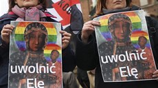 Lidé v polském Krakově demonstrovali za propuštění aktivistky Elžbiety... Lidé v polském Krakově demonstrovali za propuštění aktivistky Elžbiety...