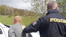 Policisté Bosaka zadrželi poblíž křižovatky Kařízek - Mýto - Sirá. (6. května 2019) Policisté Bosaka zadrželi poblíž křižovatky Kařízek - Mýto - Sirá. (6. května 2019)