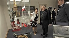Vystavovatelům se i díky záštitě kardinála Duky podařilo získat řadu cenných... Vystavovatelům se i díky záštitě kardinála Duky podařilo získat řadu cenných...