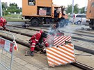Oprava tramvajové trati v oblasti bubenského nábřeží v pražských Holešovicích pokračuje. Oprava tramvajové trati v oblasti bubenského nábřeží v pražských Holešovicích pokračuje.
