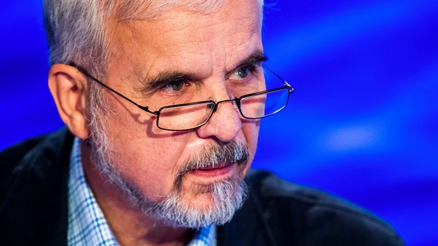 Lídr kandidátky SPD ve volbách do Evropského parlamentu Ivan David v diskusním... Lídr kandidátky SPD ve volbách do Evropského parlamentu Ivan David v diskusním...