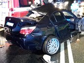 Řidič BMW přejel do protisměru a střetl se s Volkswagenem Tiguan. (15. května... Řidič BMW přejel do protisměru a střetl se s Volkswagenem Tiguan. (15. května...