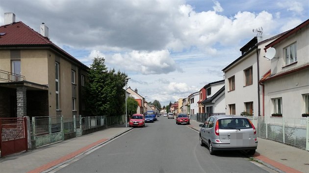 Ulice v pardubick tvrti Studnka, kde zemelo dt nsilnou smrt. (13. kvtna 2019)