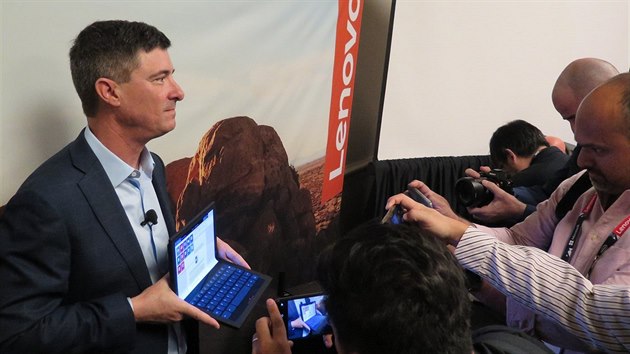 Svtová premiéra nového konceptu ThinkPad X1 Foldable PC