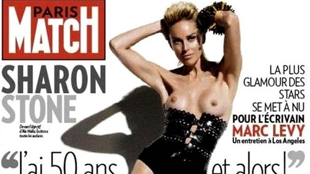 V roce 2009 nafotila Sharon Stone tituln stranu magaznu Paris Match.