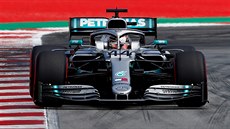 Lewis Hamilton ze stáje Mercedes v kvalifikaci na Velkou cenu panlska