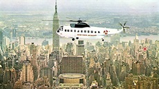 Sikorsky S-61 zachycený na pohlednicovém snímku NYA nad Manhattanem