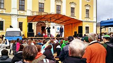 Nešťastná událost se stala během každoročního majálesu poličských studentů. Nešťastná událost se stala během každoročního majálesu poličských studentů.