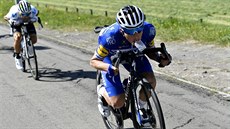 Francouzský cyklista Rémi Cavagna (vpředu) na archivním snímku Francouzský cyklista Rémi Cavagna (vpředu) na archivním snímku