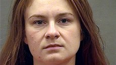 Ruska Marija Butinová, která byla v USA zadržena jako špionka na snímku z roku... Ruska Marija Butinová, která byla v USA zadržena jako špionka na snímku z roku...
