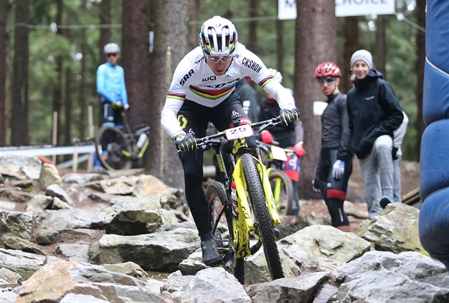 Nkteí bikei na svtový pohár v Novém Mst na Morav trénují u od poátku...