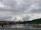 před deštěm v Praze před deštěm v Praze