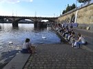 Neděle na pražské náplavce Neděle na pražské náplavce