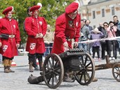 Střelcům z jihlavského Spolku přátel dělostřelby se podařilo vystřelit postupně... Střelcům z jihlavského Spolku přátel dělostřelby se podařilo vystřelit postupně...