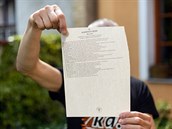 Lidem v části Prostějova přišly vadné hlasovací lístky pro blížící se volby do... Lidem v části Prostějova přišly vadné hlasovací lístky pro blížící se volby do...