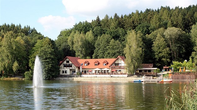 Stezka propoj luknov se Sohlandem (foto) i Budynem.