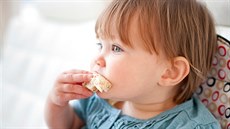Švédští rodiče vyhladověli dítě téměř k smrti, krmili ho veganskou stravou Švédští rodiče vyhladověli dítě téměř k smrti, krmili ho veganskou stravou