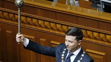 Nový ukrajinský prezident Volodymyr Zelenskyj (20. května 2019) Nový ukrajinský prezident Volodymyr Zelenskyj (20. května 2019)