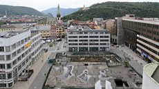 Základy stavby v centru msta, které u nkolik let hyzdí Ústí nad Labem.