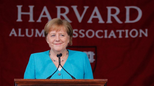 Nmeck kanclka Angela Merkelov pevzala na americk univerzit v Harvardu estn doktort. Ve svm projevu nepmo kritizovala americkho prezidenta Donalda Trumpa (30.5.2019).