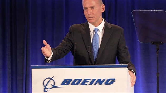 Dennis Muilenburg, éf spolenosti Boeing 