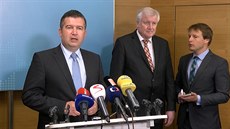 Ministr vnitra Horst Seehofer podpoil mylenku Bernda Posselta (na snímku) na sjezdu sudetských Nmc v esku