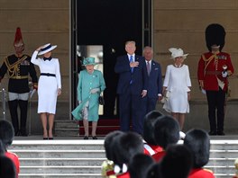 Britská královna Albta II. pozdravila amerického prezidenta Donalda Trumpa a...