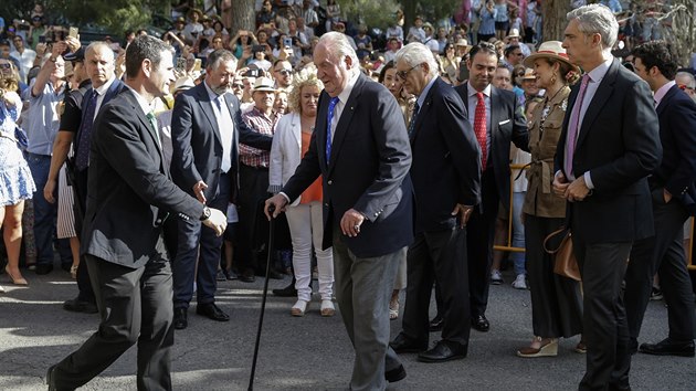 Bval panlsk krl Juan Carlos se definitivn sthl z veejnho ivota. Bhem neoficilnho rozlouen zhldl b zpasy. (2. ervna 2019)