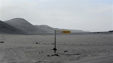 Krajina centrálního Islandu je nehostinné místo téměř bez života, tvořené... Krajina centrálního Islandu je nehostinné místo téměř bez života, tvořené...