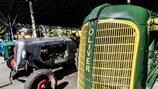Na pedvádcí akci Praddekv traktor vyjelo v áslavi mnoho historických...