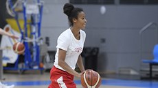 Pamela-Therese Effangová na tréninku české basketbalové reprezentace Pamela-Therese Effangová na tréninku české basketbalové reprezentace