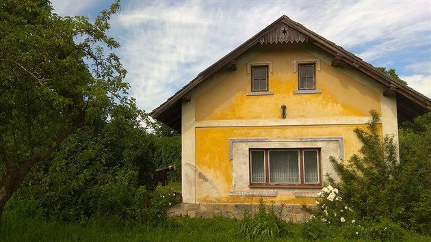 Dům v obci Nemyčeves, kde se střílelo. (18.6.2019). Dům v obci Nemyčeves, kde se střílelo. (18.6.2019).