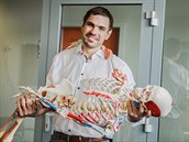 Pětatřicetiletý Petr Marcián se biomechanikou na Fakultě strojního inženýrství... Pětatřicetiletý Petr Marcián se biomechanikou na Fakultě strojního inženýrství...
