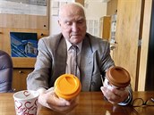Ředitel dubské porcelánky Vladimír Feix vyzdvihuje kromě opakovaného použití... Ředitel dubské porcelánky Vladimír Feix vyzdvihuje kromě opakovaného použití...