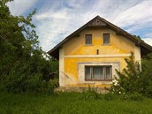 Dům v obci Nemyčeves, kde se střílelo. (18.6.2019). Dům v obci Nemyčeves, kde se střílelo. (18.6.2019).
