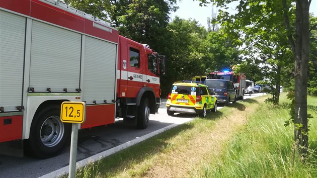 Ti auta bourala kousek za Liovem ve smru na tpnovice.