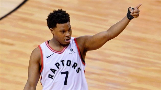 Kyle Lowry z Toronta d hru.